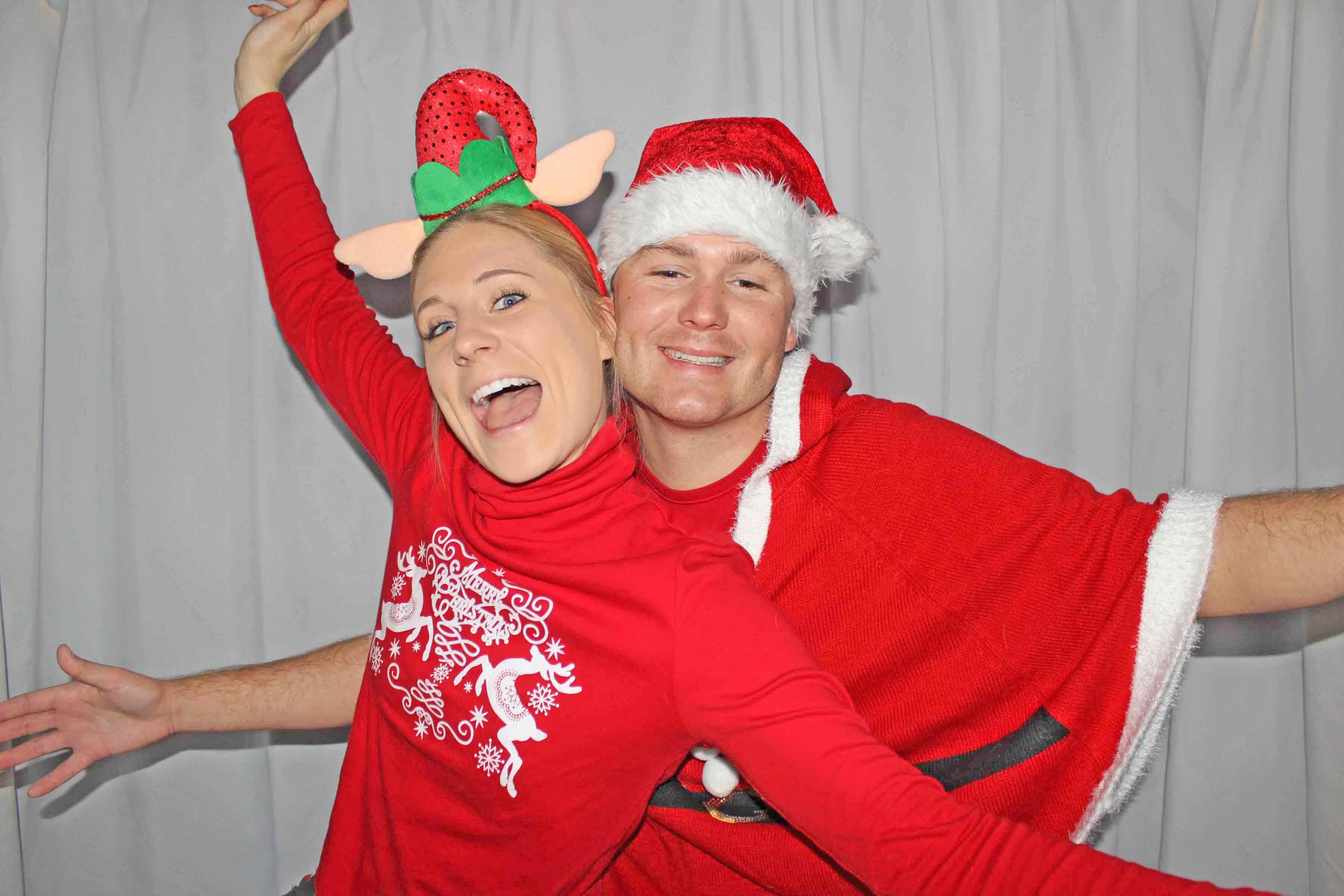 Happy Holidays Photo Booth | Photo Booth Rental